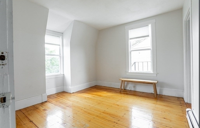 32 East Cottage St.