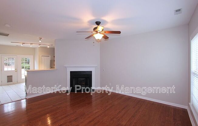 309 GLASTON CT