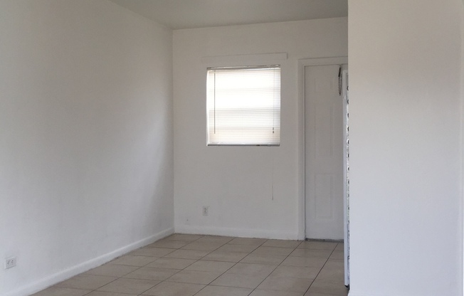 1 bed, 1 bath, 424 sqft, $1,450, Unit 2