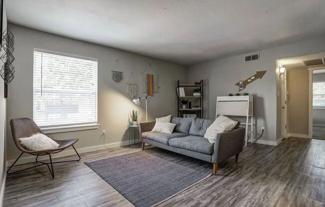 1 bed, 1 bath, 748 sqft, $894, Unit 2037G