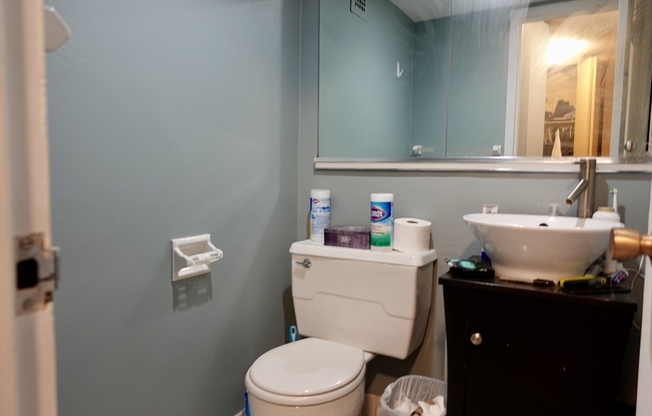 Studio, 1 bath, 546 sqft, $2,275, Unit 4B