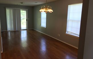 3 beds, 2.5 baths, $1,750