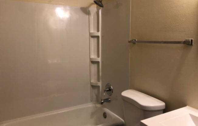 4825 Lovell Ln,madison wi53711 5