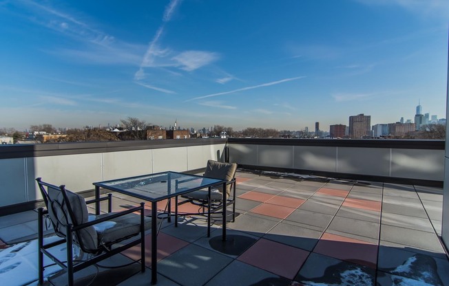 2 beds, 2 baths, 820 sqft, $3,195, Unit 4R