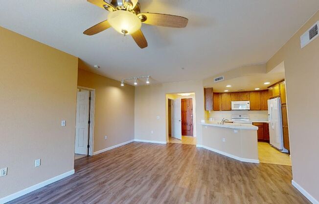 809 Auzerais Ave # 222