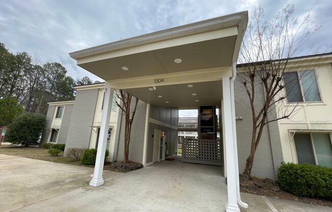1 bed, 1 bath, $1,449, Unit Unit 121