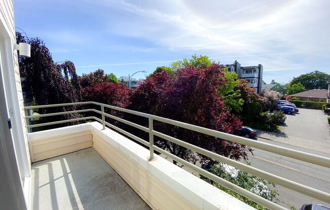 Windhill Apartments