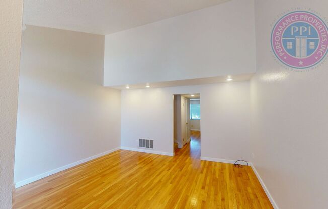 Prime West Linn Location - Walkable to High School, Market of Choice & Shopping