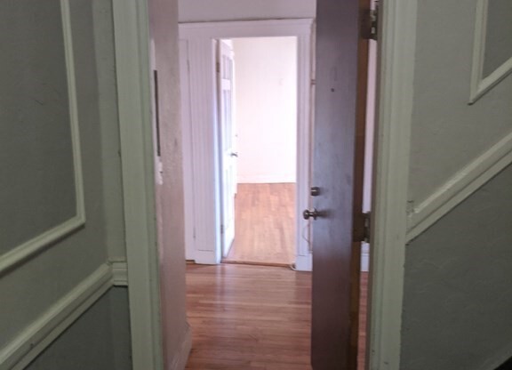 1691 Commonwealth Ave