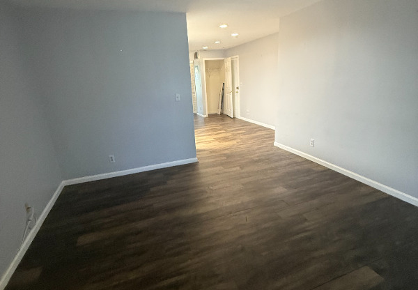 382 OCEAN AVE