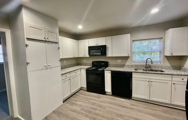 3 beds, 1 bath, $1,495