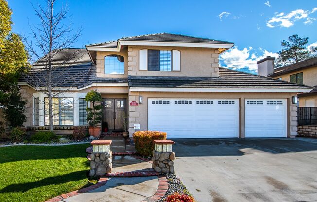 Beautiful 4 Bedroom Home on Cul-de-sac