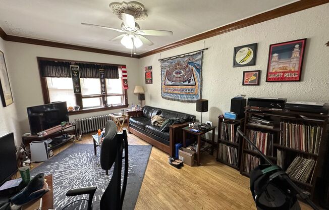 1628 Franklin
