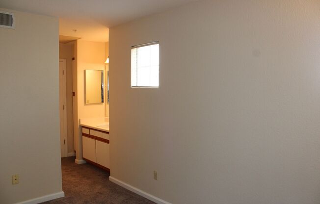 2 beds, 2 baths, $1,845, Unit APARTMENT 628