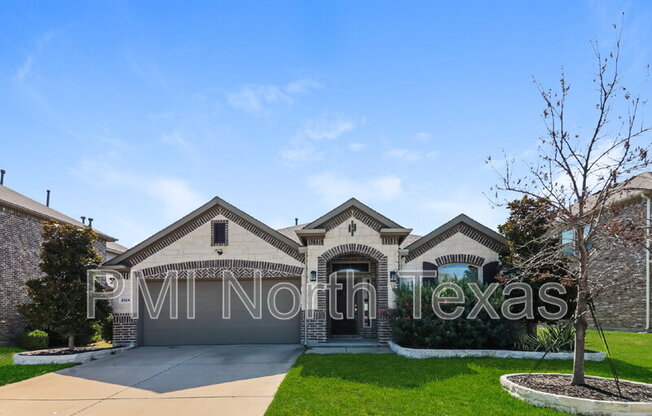 2124 AUSTIN LN
