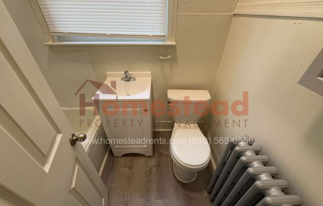 1 bed, 1 bath, $1,075, Unit 1st Floor