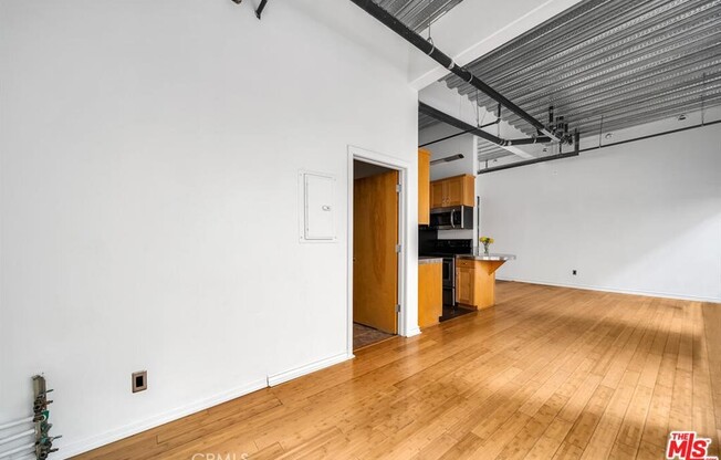 1 bed, 1 bath, 500 sqft, $1,800, Unit 1121
