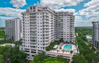 2 beds, 2.5 baths, $4,700