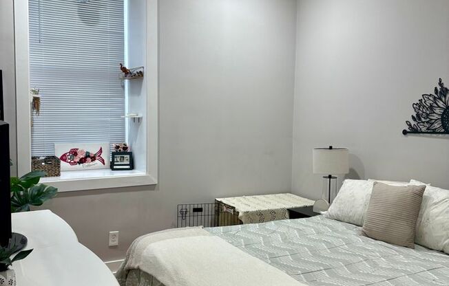 1236 E Columbia Ave.