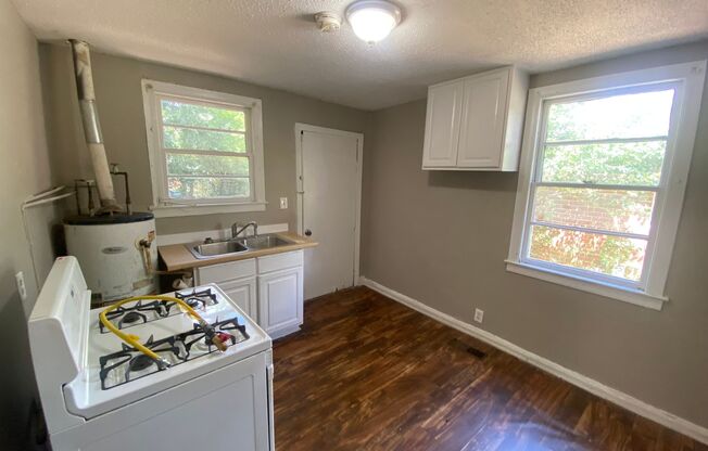 **AVAILABLE NOW**2 bedroom / 1 bathroom Home for Rent in Columbus, GA**