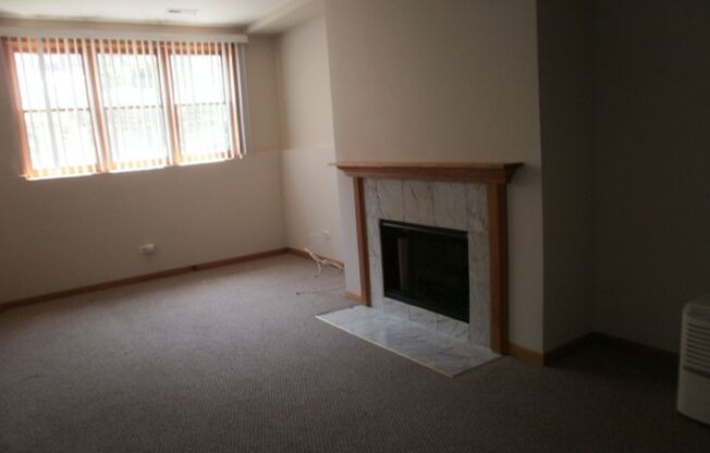 Kennelly Properties - 1336