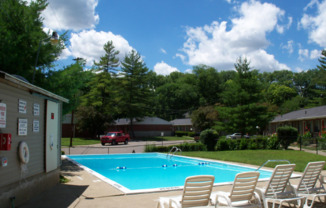 4000 LEESBURG LN