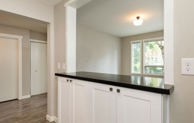 1 bed, 1 bath, 615 sqft, $1,595, Unit 206