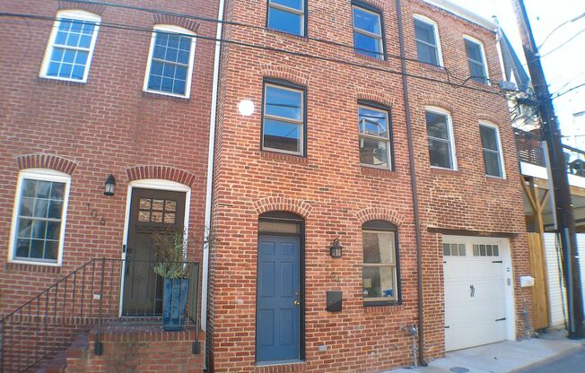 104 S. Chapel St./2 Bed, 2.5 bath Townhouse in Butchers Hill