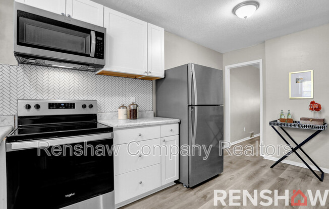 3659 CHATEAU RHODES CIR