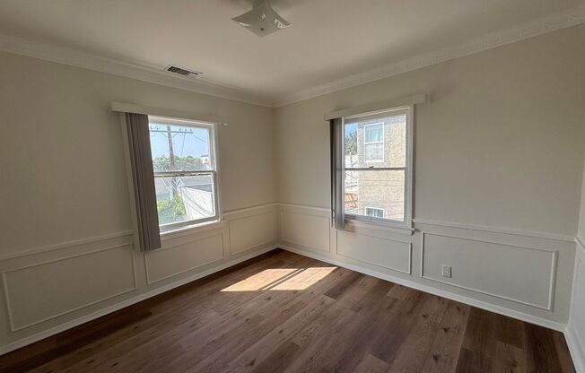 1 bed, 1 bath, $2,300, Unit 5320 1/2