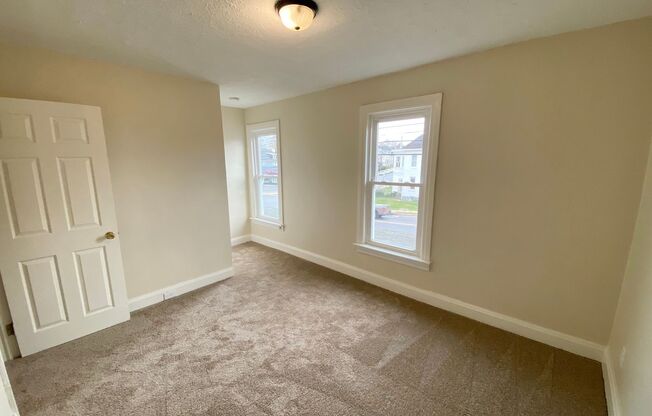 1 bed, 1 bath, $950, Unit #2