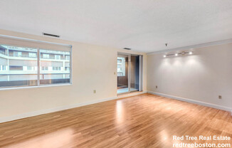 1079 Commonwealth Ave