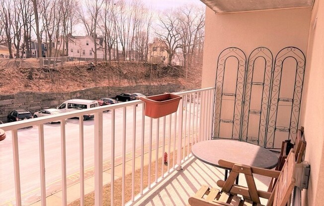2 beds, 2 baths, 1,055 sqft, $2,400, Unit 318