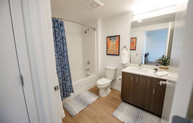 Immaculate selfie lighting.