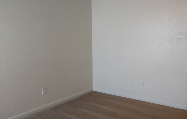 3 beds, 2 baths, $1,250, Unit 3001 Dannen Court - A