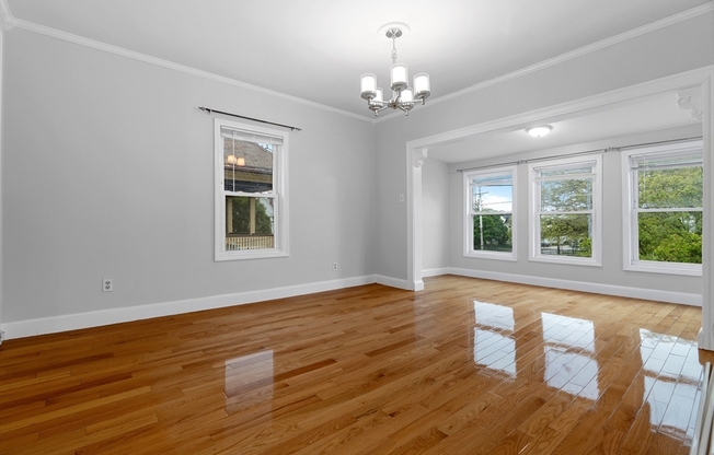 7 PINE ST