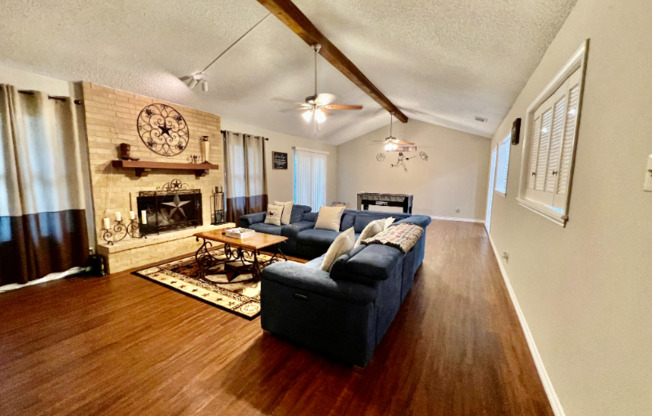 13806 WOODBREEZE