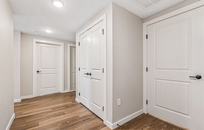 3 beds, 2 baths, 1,281 sqft, $2,199, Unit 1-310