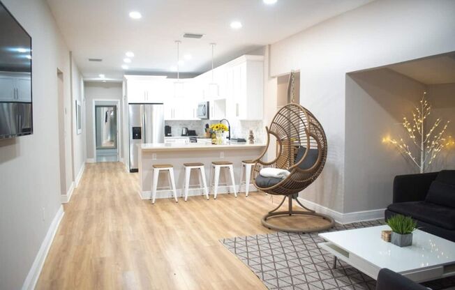 Glamorous Ybor Home • near Downtown