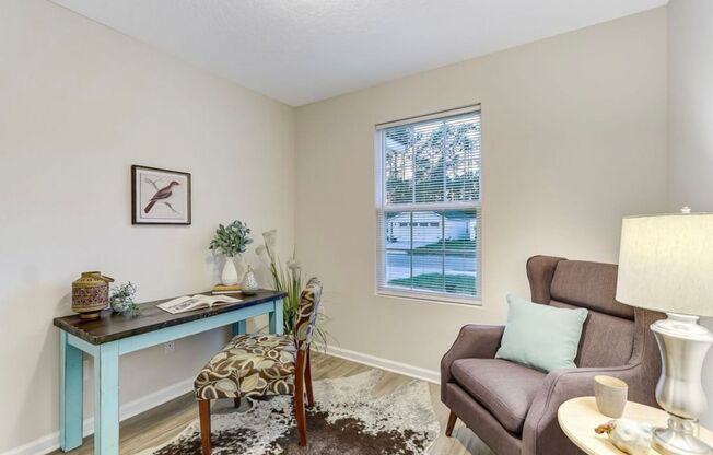 3 beds, 2 baths, 1,456 sqft, $1,999, Unit 5480