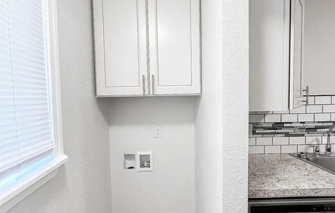 2 beds, 2 baths, 1,096 sqft, $1,525, Unit 1877A