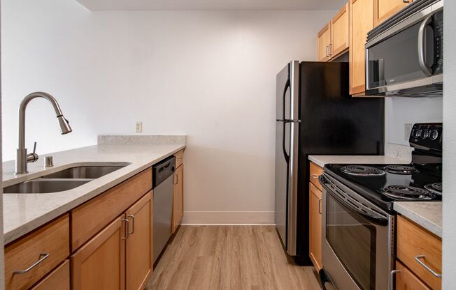 1 bed, 1 bath, 661 sqft, $1,825, Unit 0902