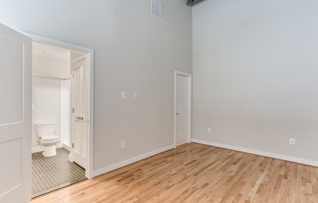 1 bed, 1.5 baths, 663 sqft, $1,775, Unit 105