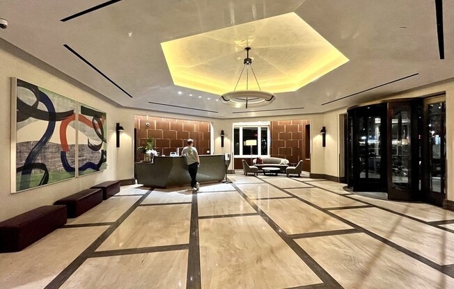 100 Lovejoy Wharf