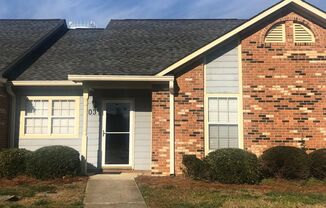 Beautiful Townhome 2Bed/ 1 Bath