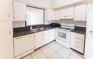 410 NW 68th Ave