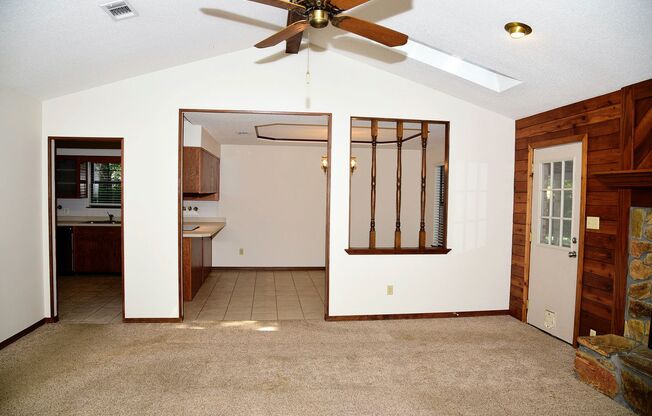 3 bedroom in Bluewater Bay!