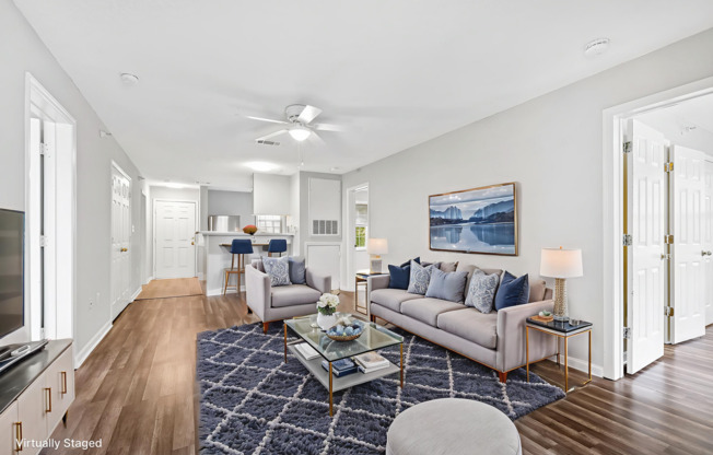 University Woods Retreat: 4 BR/4 Bath minutes to NCSU!