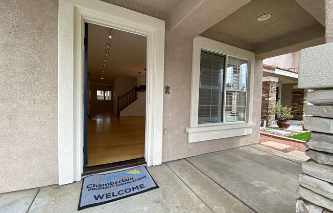 Beautiful 4 Bedroom Home in Oceanside!