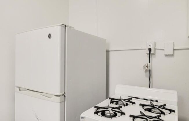 1 bed, 1 bath, 579 sqft, $1,250, Unit 411